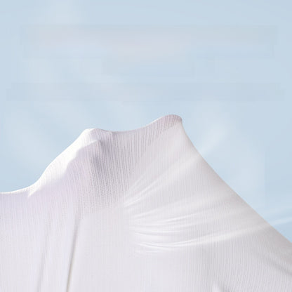 short-sleeved women